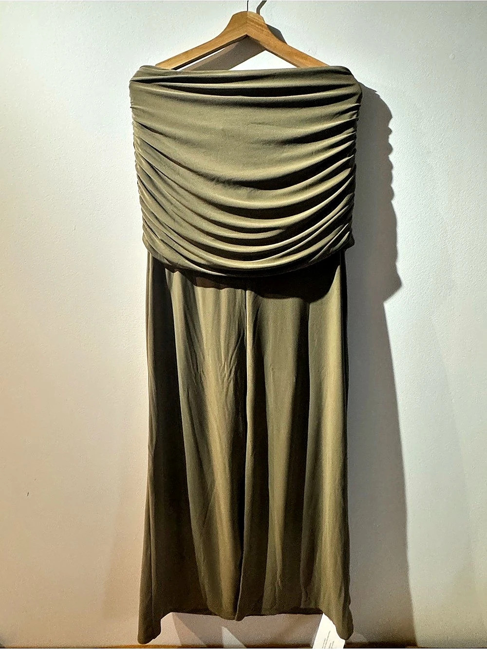 Club L London Afiya Olive Maxi Skirt - Picture 2 of 4